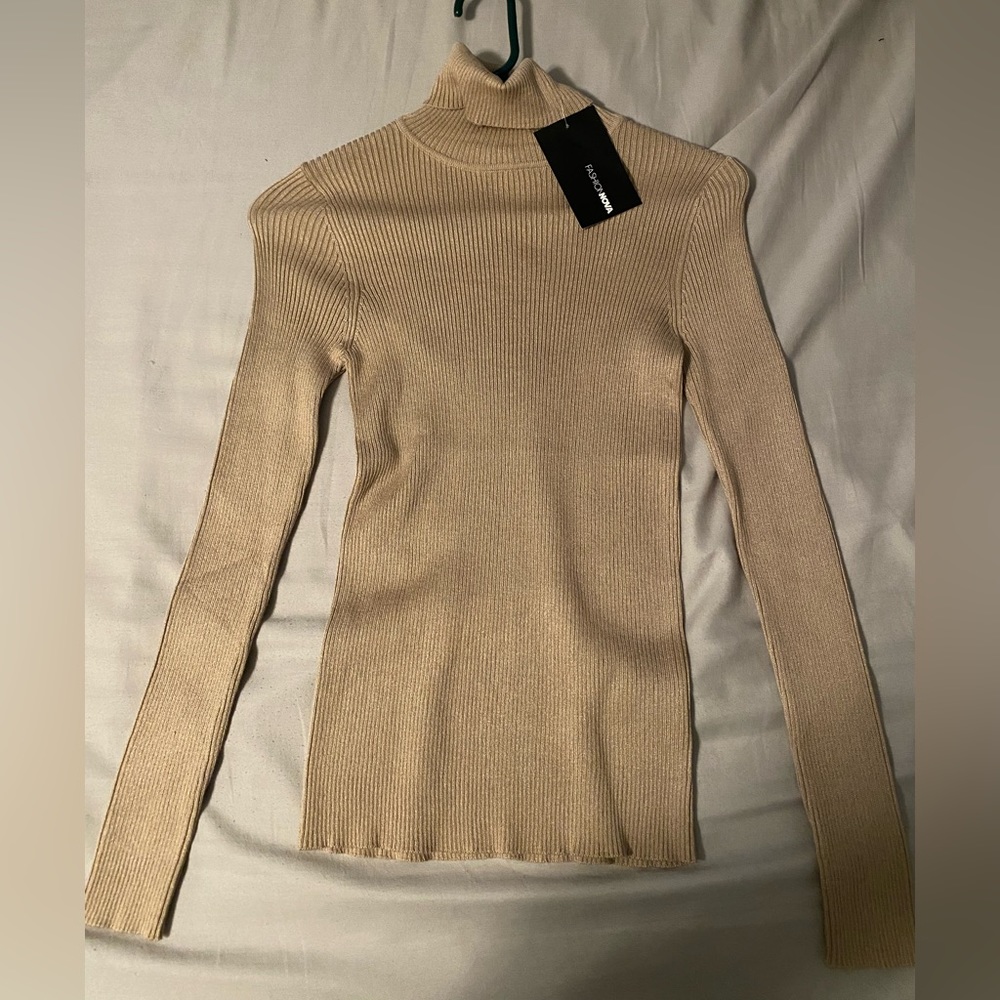 Gold Fashion Nova turtle neck